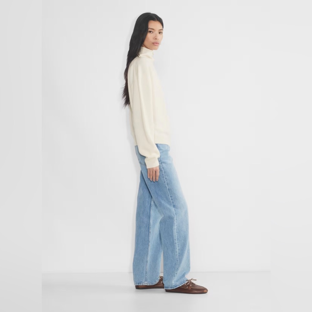 Aritzia Cashmere Mockneck Women's Cream Knit Turtleneck Cozy Sweater Sz XS - Picture 3 of 11